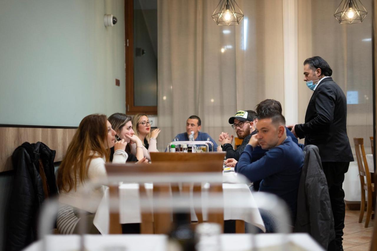 Il Semaforo Sila Hotel Taverna  Exteriör bild